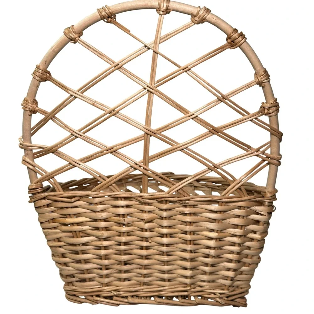 Vintage Boho Wicker Wall Hanging Basket Natural Rattan Pocket Planter Storage